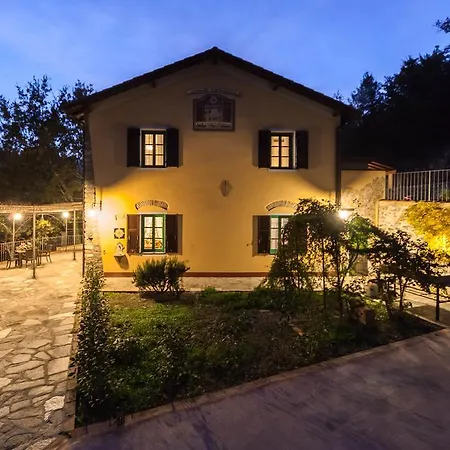 Agriturismo Le Meridiane Farm stay