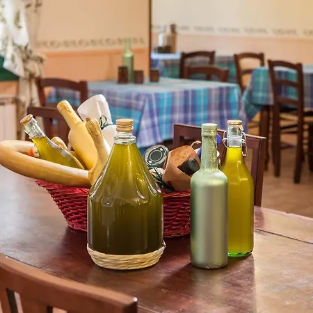 Agriturismo Le Meridiane Farm stay *